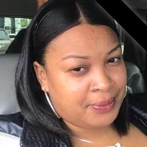 Meet your Posher, Tabitha